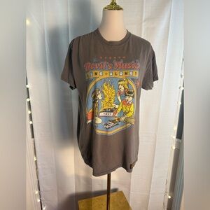 Steven Rhodes Graphic Tee Medium
